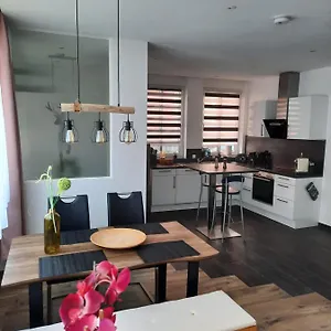 Apartment - Zur Alten Waescherei - Zentrumsnah - Garage Inklusiv, Stuttgart